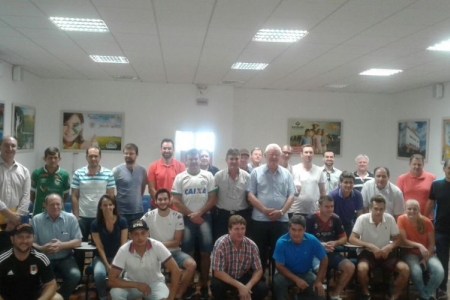 Representantes do Município participam de reunião sobre os Jogos Carlos Culmey