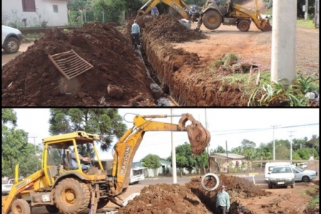 Secretaria de Obras prepara rua para futura construção de calçamento Secretaria de Obras prepara rua para futura construção de calçamento